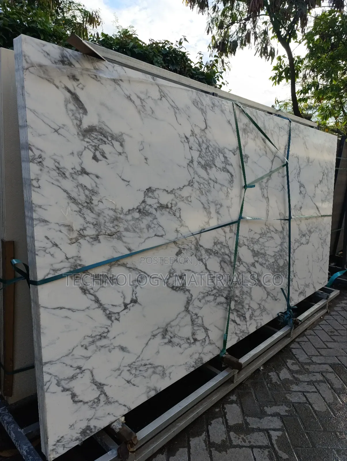 White Cloudy Veins Island Sintered Stone(320cm * 160cm)