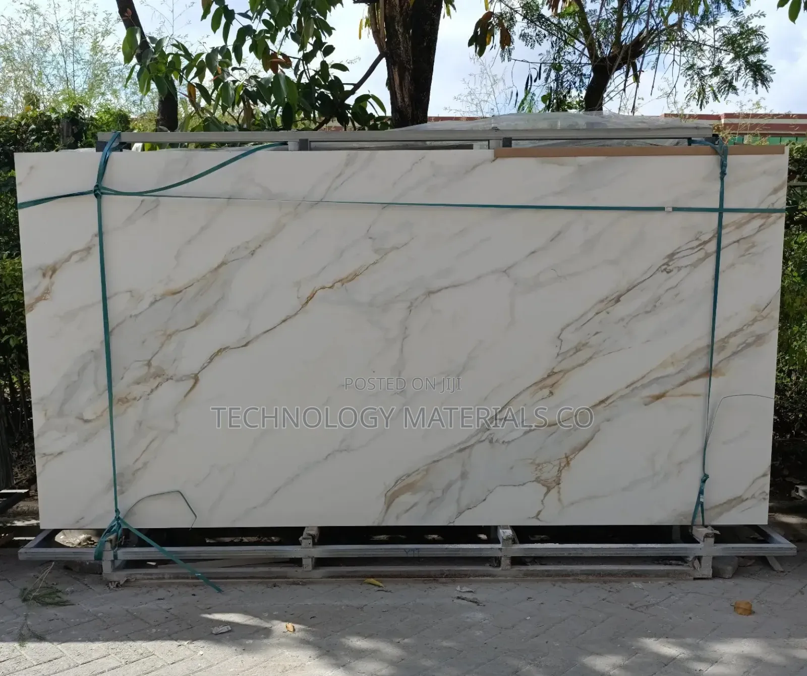 Sahara Gold Island Sintered Stone(10.5ft * 5.2ft)