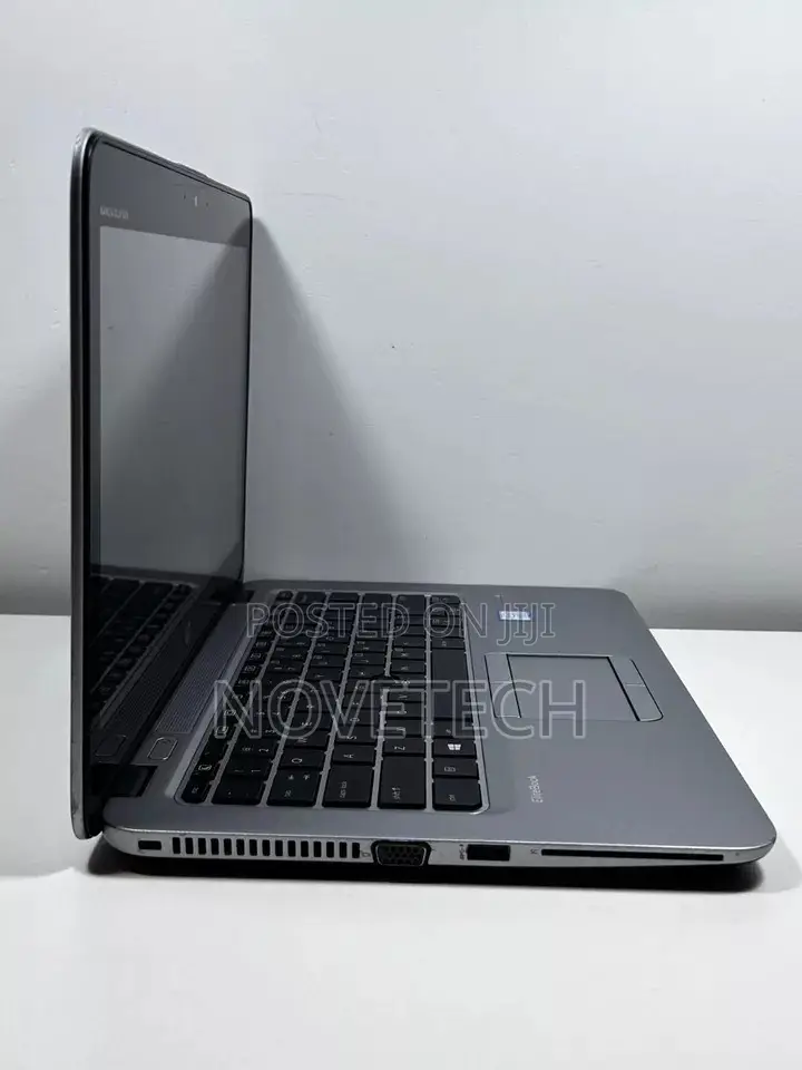 Laptop HP EliteBook 820 G4 8GB Intel Core I7 SSD 256GB