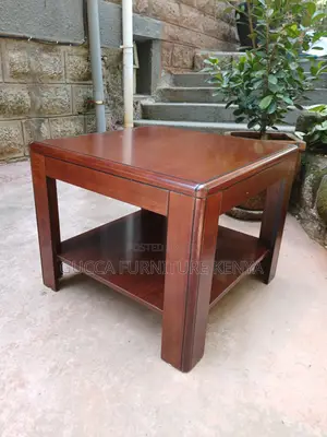 Coffee Tables: Heavy Mahogany Executive Office Coffee Table.