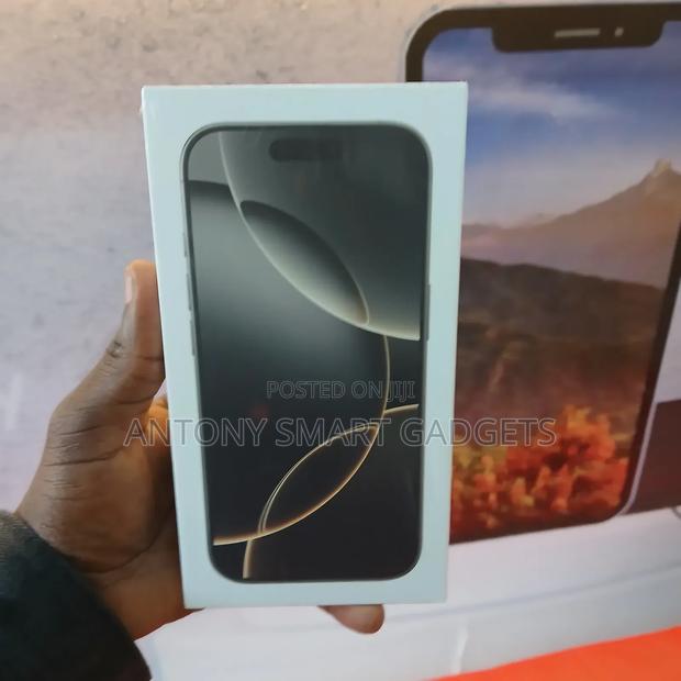 New Apple iPhone 16 Pro 256 GB Black - main view