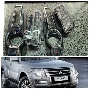 Mitsubishi Pajero Fog Lights