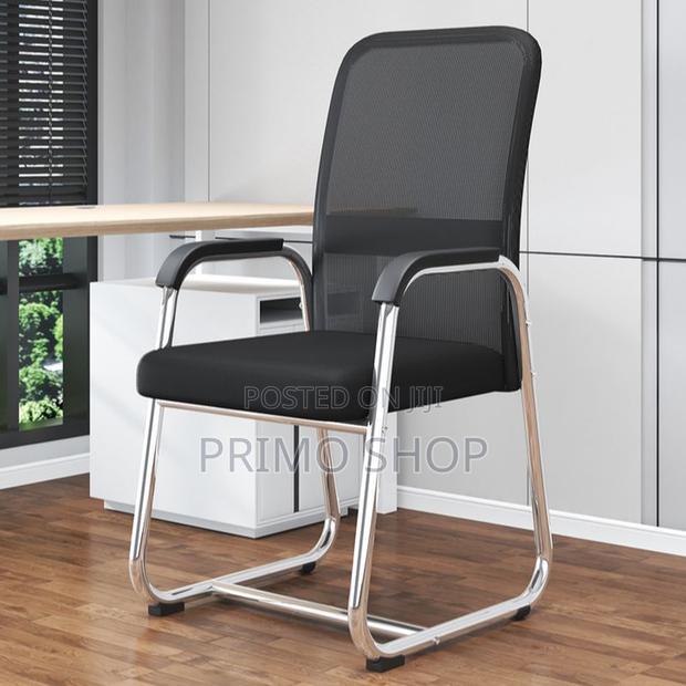 Office Visitor Seat; Upholstered Study Chair With Armrest - main view