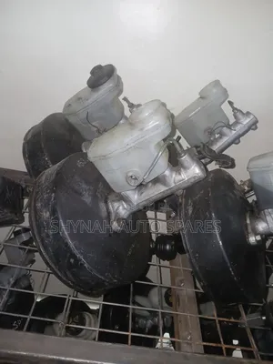Toyota Townace Nguruwe Brake Booster Plus Master Cylinder