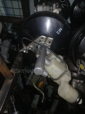 Toyota Fortuner Brake Booster Plus Master Cylinder
