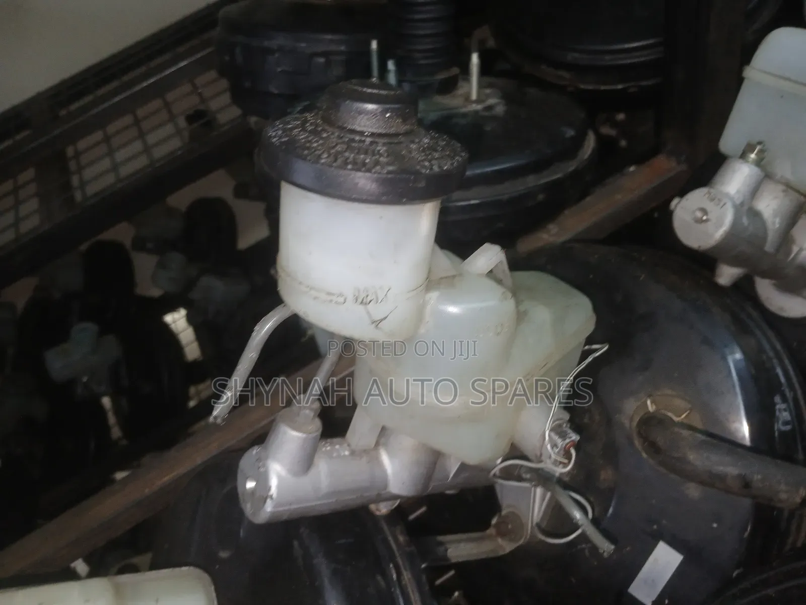 Toyota Vista Brake Booster Plus Master Cylinder