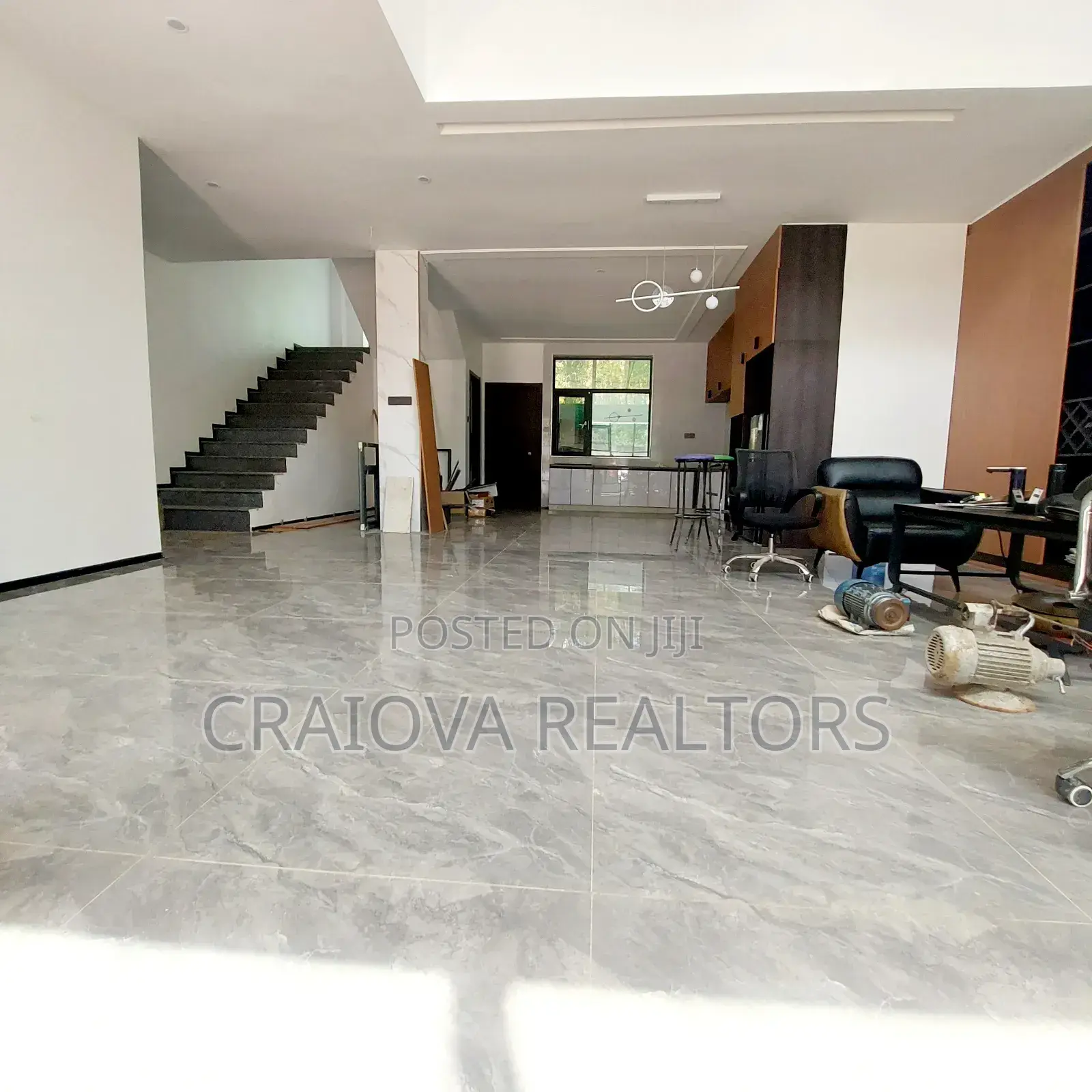 5bdrm Villa in Lavington for sale
