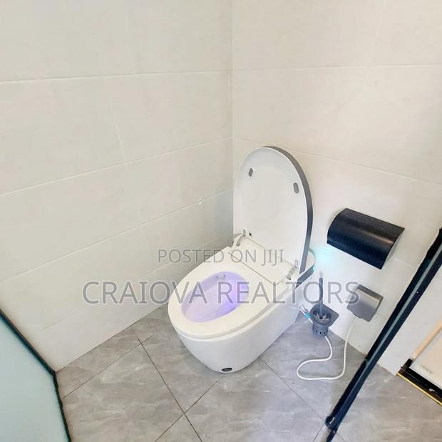 5bdrm Villa in Lavington for sale - thumbnail 19