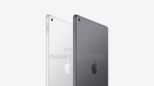 New Apple iPad 2 Wi-Fi 64 GB Gray
