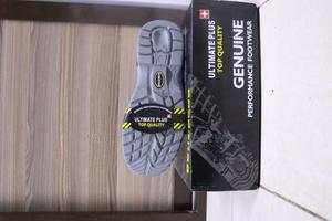 Ultimate Safety Shoes-Antistatic - thumbnail 2