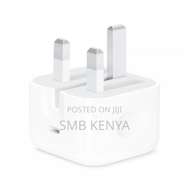 Apple USB-C 20W Adapter - thumbnail 2