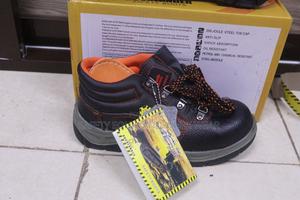 Rocklander Chemical Resistant Shoes - thumbnail 2
