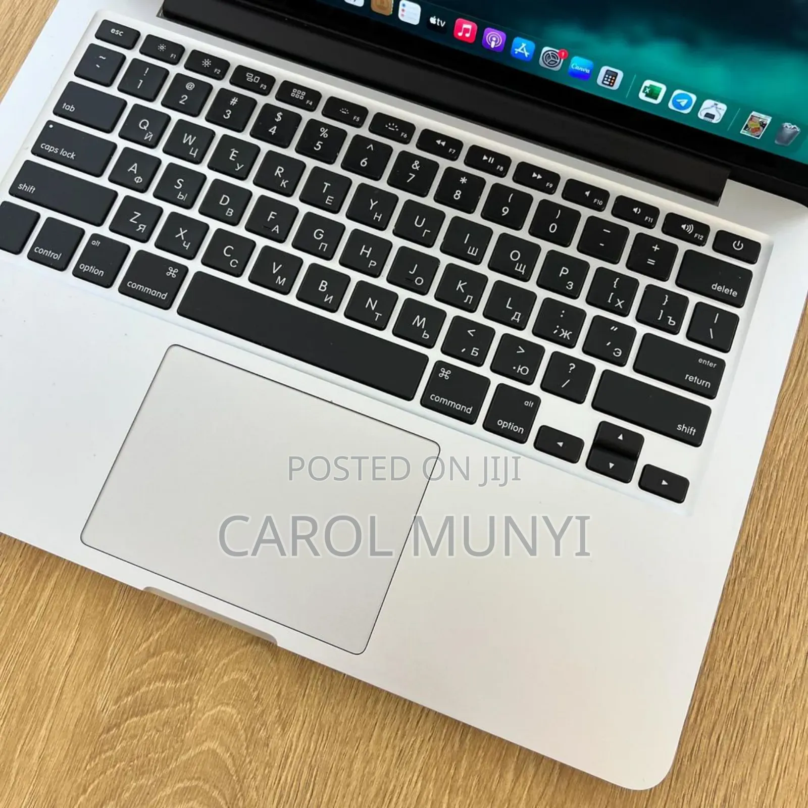 New Laptop Apple MacBook Pro 8GB Intel Core I5 SSD 256GB