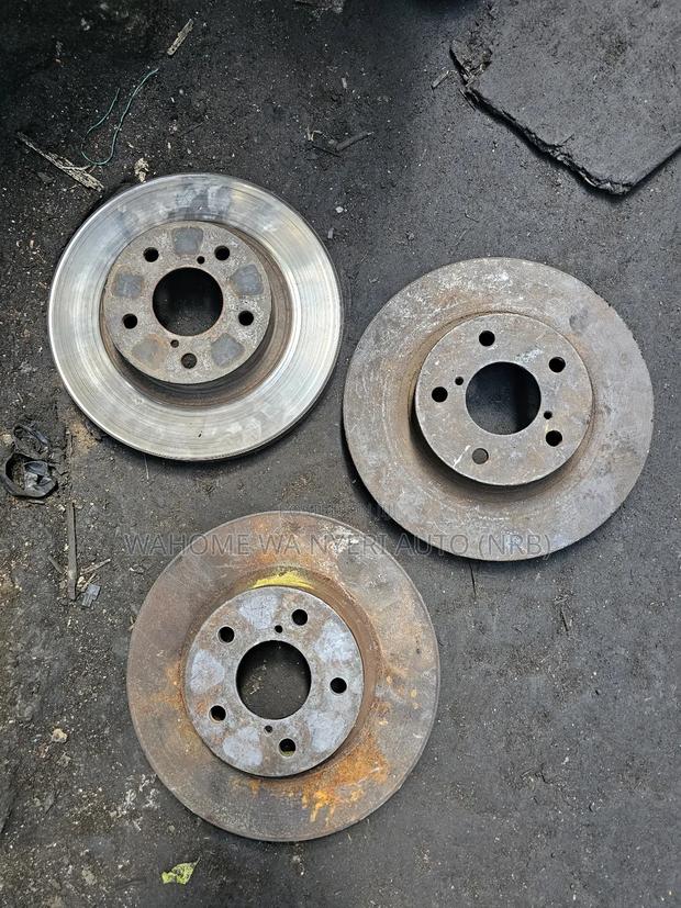 Discs for Subaru Impreza Old Model - thumbnail 2