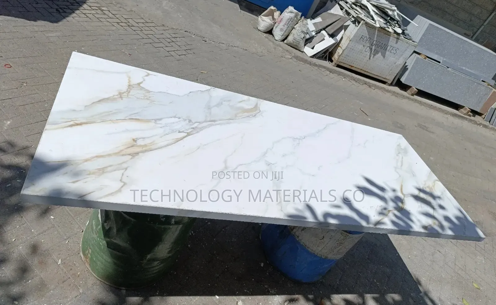 Sahara Gold Island Sintered Stone(3.2 Metres * 1.6 Metres)