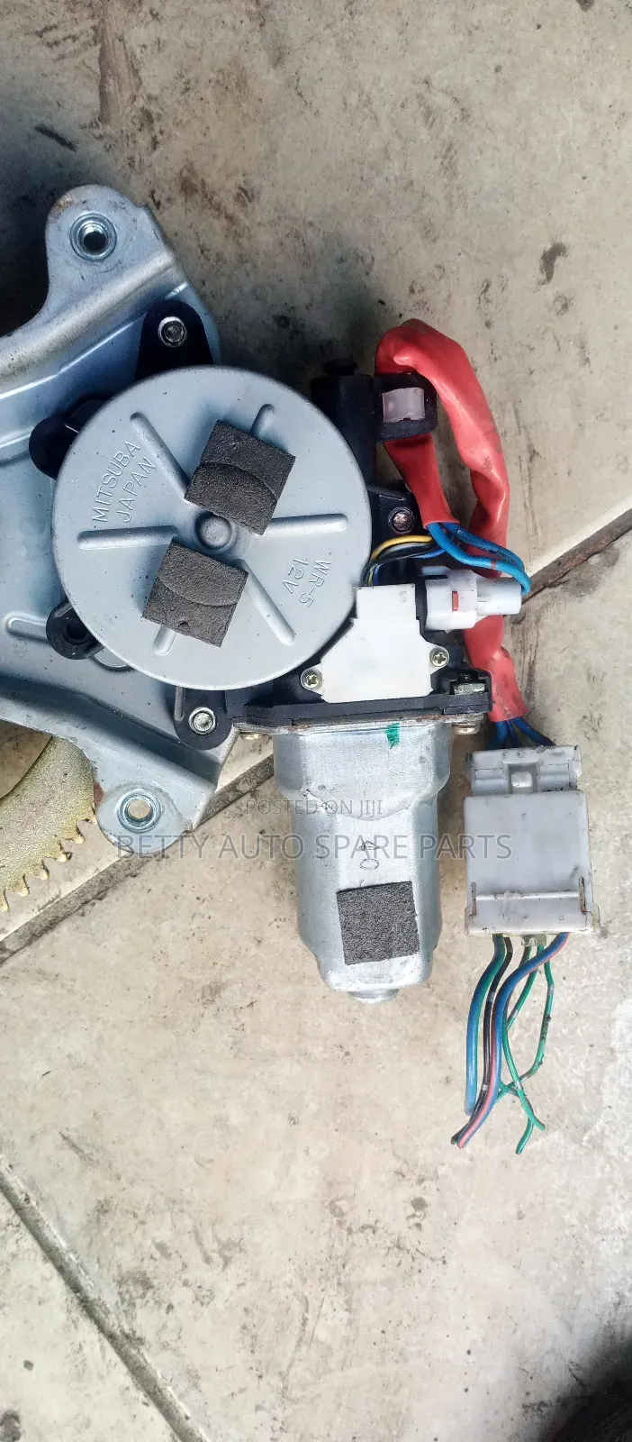 Subaru BH9 Outback Complete Wiper Motor Front