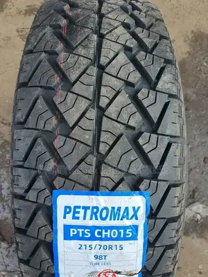 215 /70 R15 Petromax (A/T)