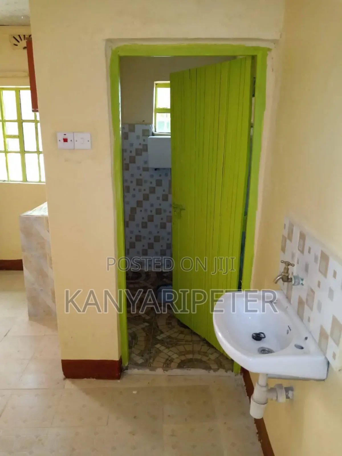 1bdrm Bedsitter in Nyeri Polytechnic/, Rware for rent