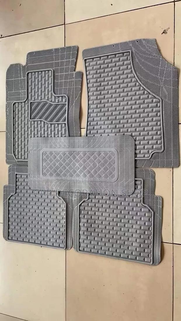 3D Auto Mobile Wide Floor Black Mats - thumbnail 2