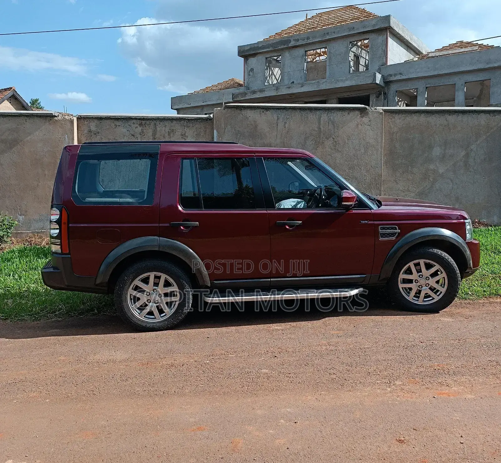 Land Rover Discovery 2016 Burgundy