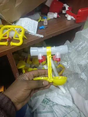 Poultry Nipple Drinkers -Double Cup