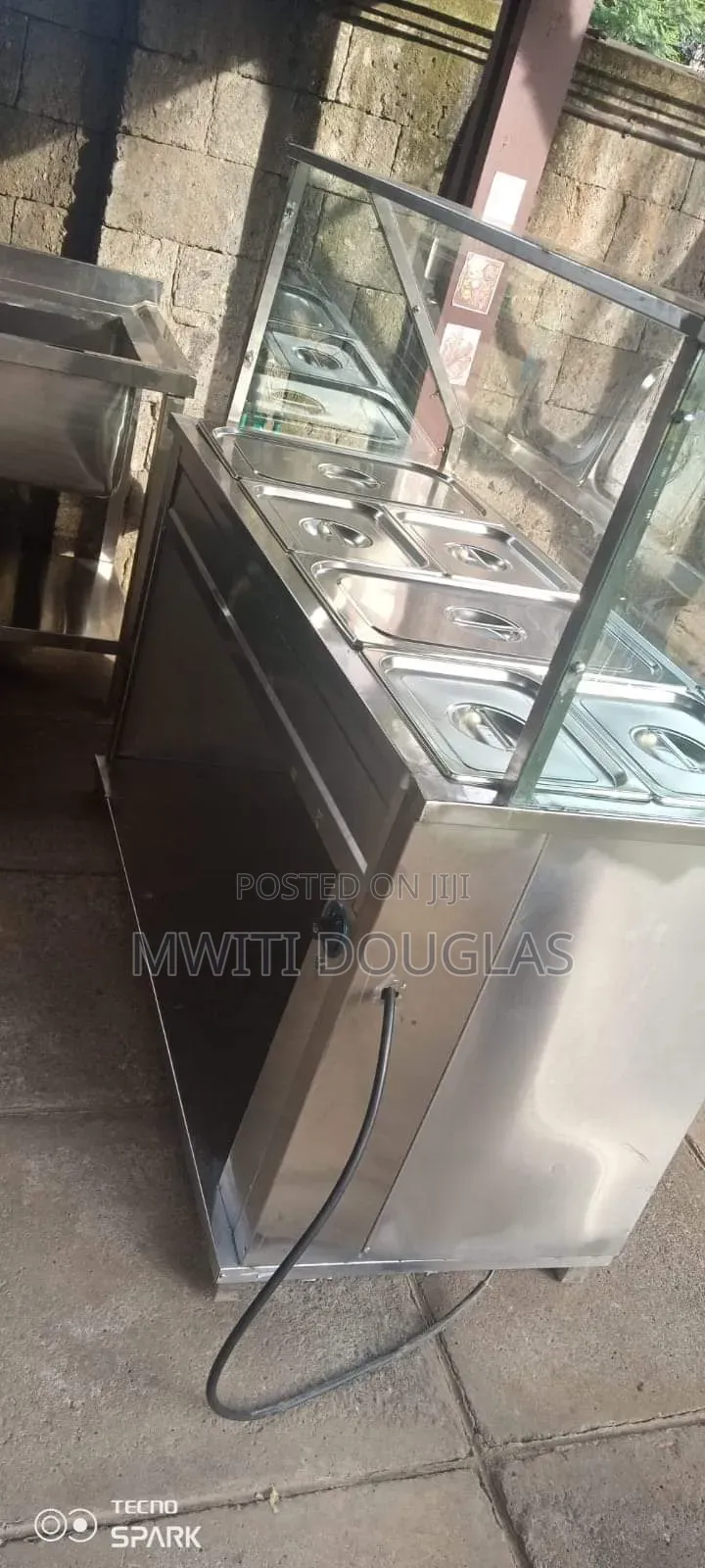 Elegant Modern Food Warmer