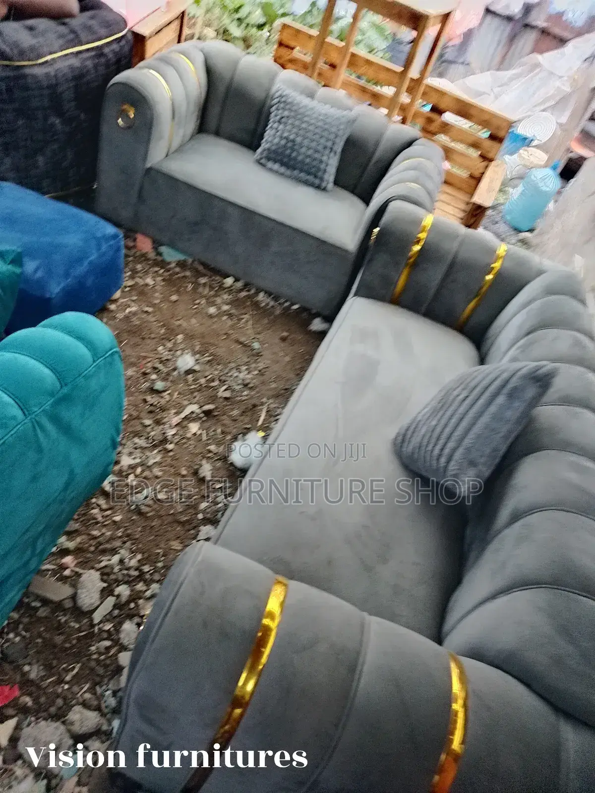 Morden Five Seater Sofa Set on Sale