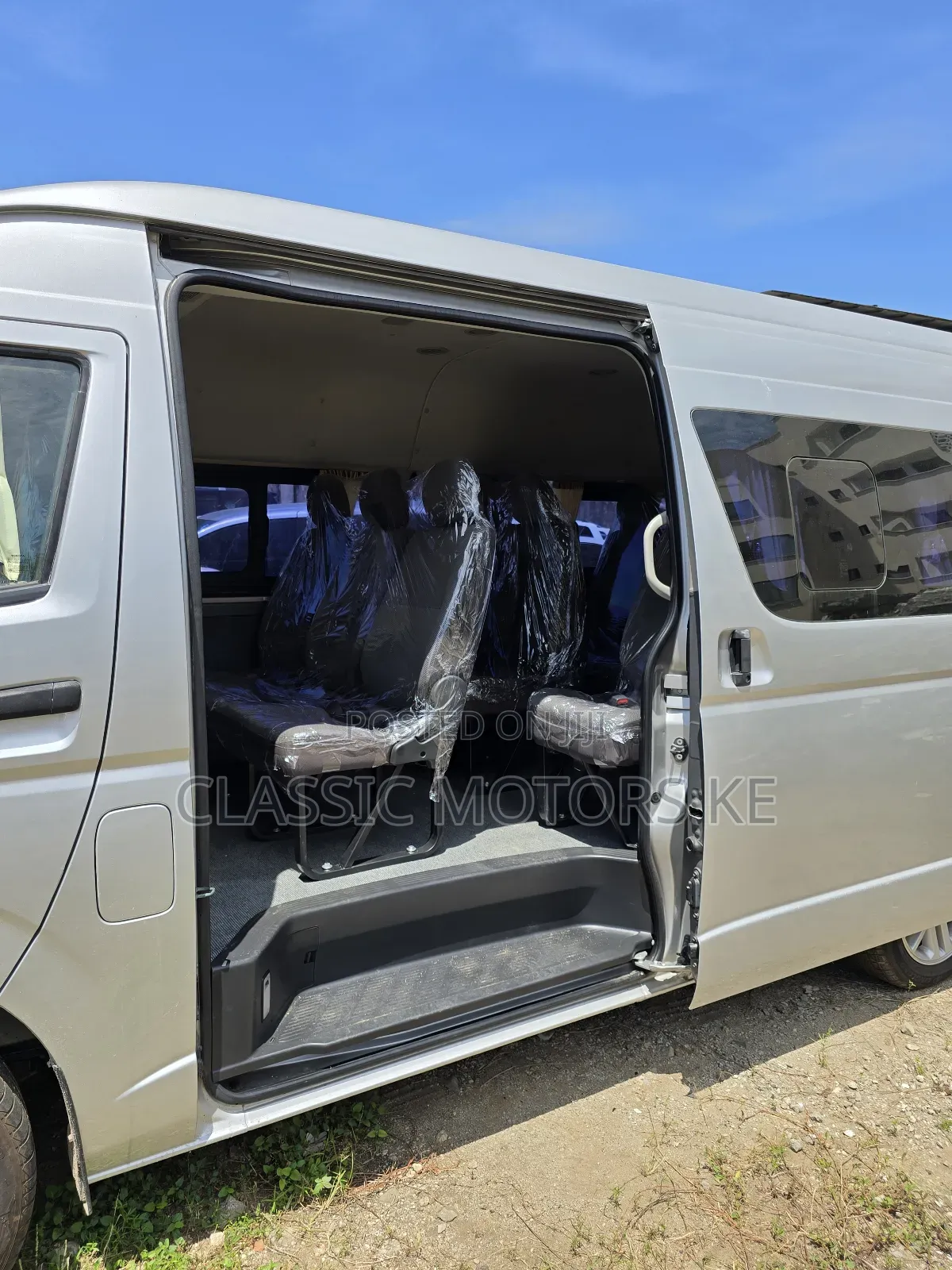 New Toyota HiAce 2017 Silver