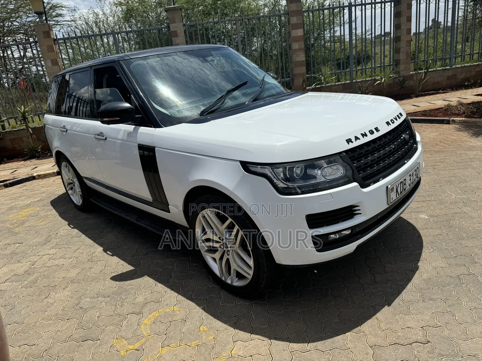 Rang Rover Autobiography Chauffeured Rental Hire