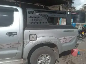 4x4 Canopy With LED for Pick Up Trucks - Ford, Hilux, Dmax