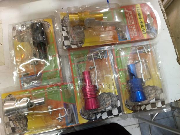 Different Colors Large Size Turbo Whistles
