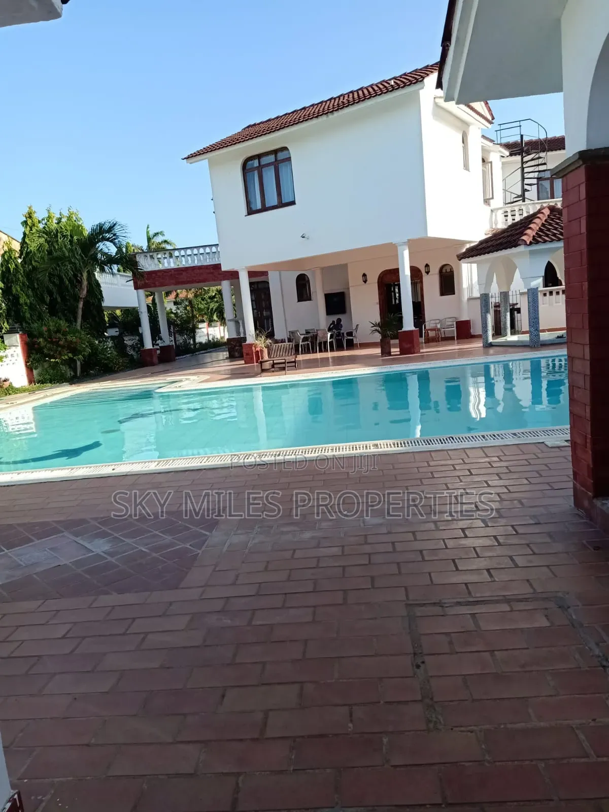 4bdrm Villa in Nyali for sale