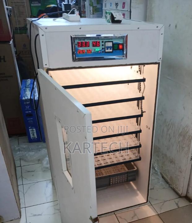 Automatic Chicken Eggs Incubator -528 Eggs