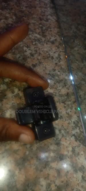 Window Locks Nissan E24/E27/Qd32/Bus - main view