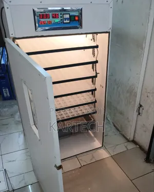 Full Automatic Industrial Eggs Incubator -528 Eggs