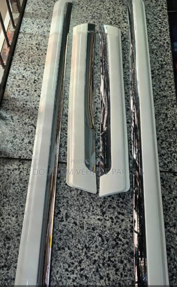 Body Moulding Toyota Landcruiser Prado FJ150 - main view