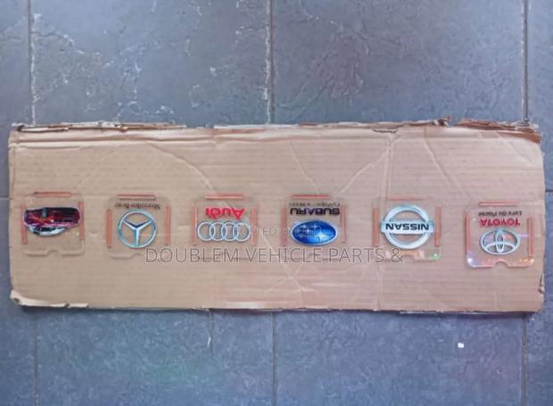 Logo/Emblems Mercedes-Benz,Audi,Toyota,Nissan,Subaru Etc - main view