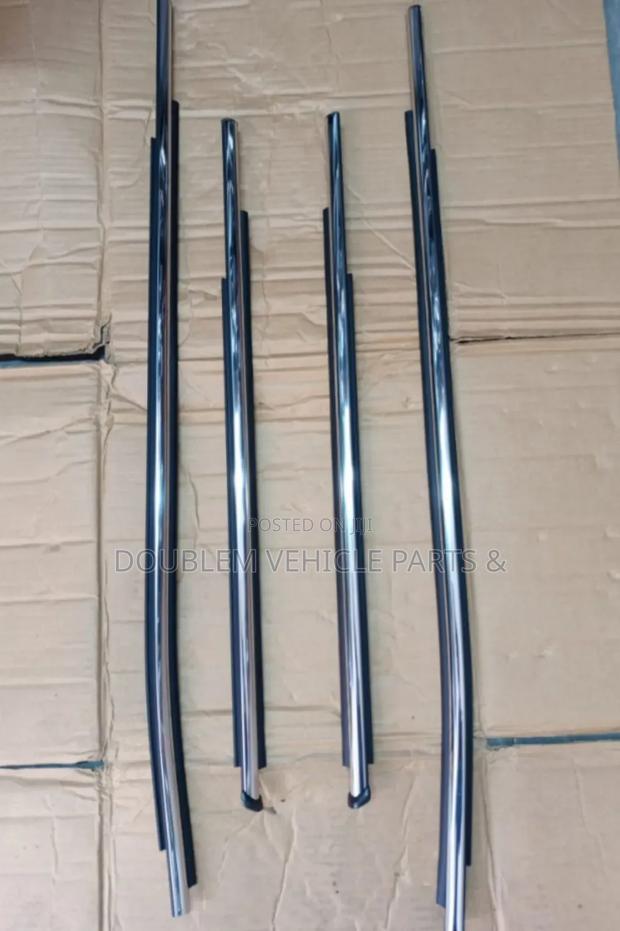 Body Moulding Toyota Hilux Vigo Revolution 2015 Chrome