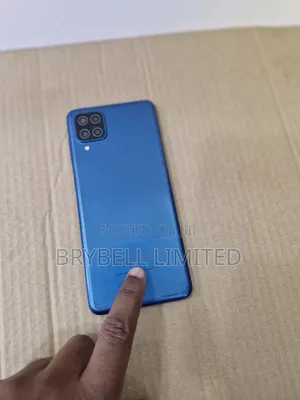 Samsung Galaxy A12 64 GB Blue