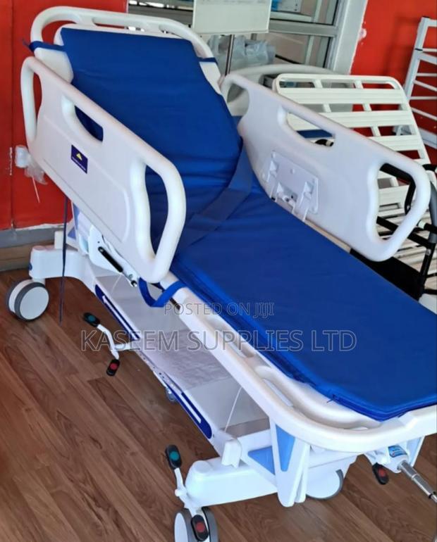 Hydraulic Patient Trolley - main view