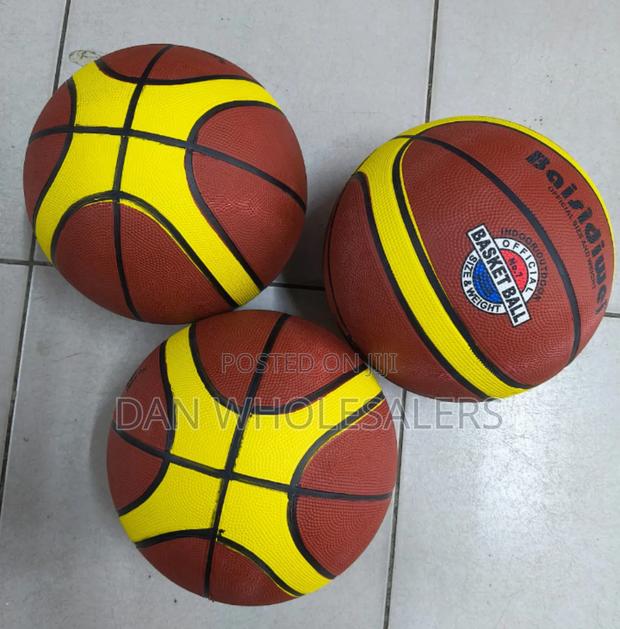 Basketball Size 7 - main view
