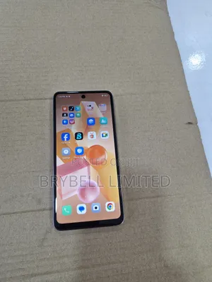 Infinix Hot 40i 128 GB Gold
