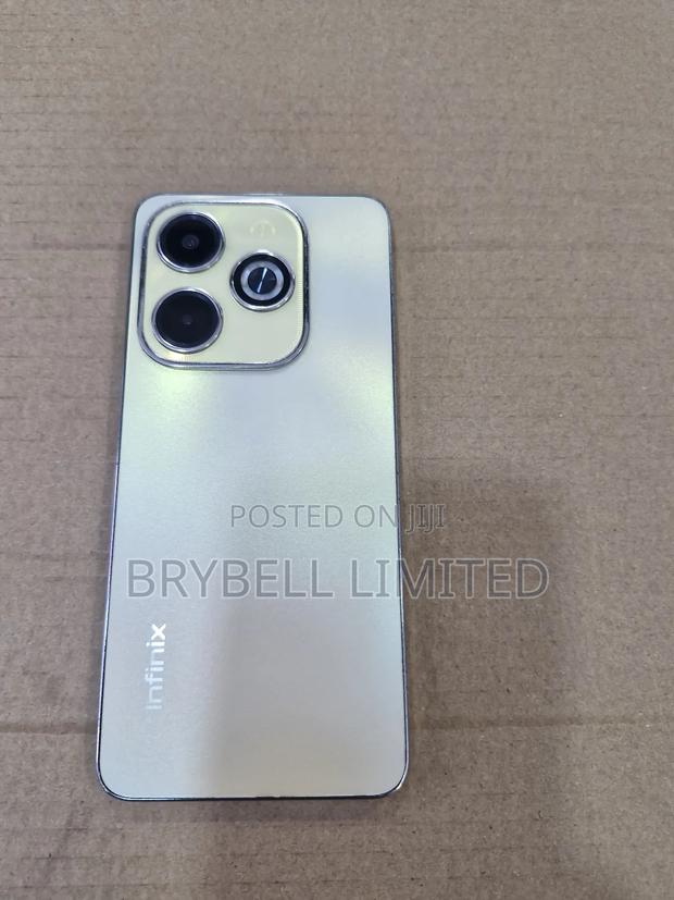 Infinix Hot 40i 128 GB Gold