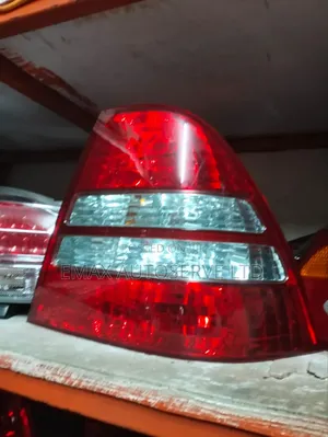 Taillight Nze 2002 121
