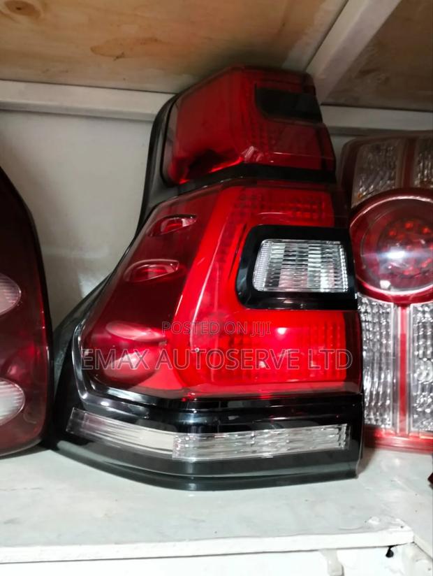 Taillight /Backlight Prado 165 / 160 Red Black