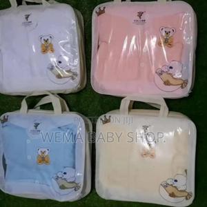 8pcs Fleece Newborn Receiving Set - thumbnail 2