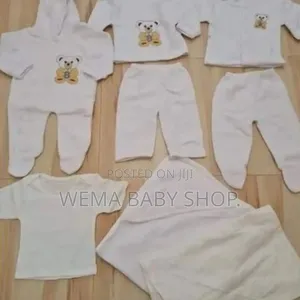 8pcs Fleece Newborn Receiving Set