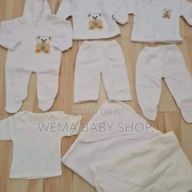 8pcs Fleece Newborn Receiving Set - thumbnail 4