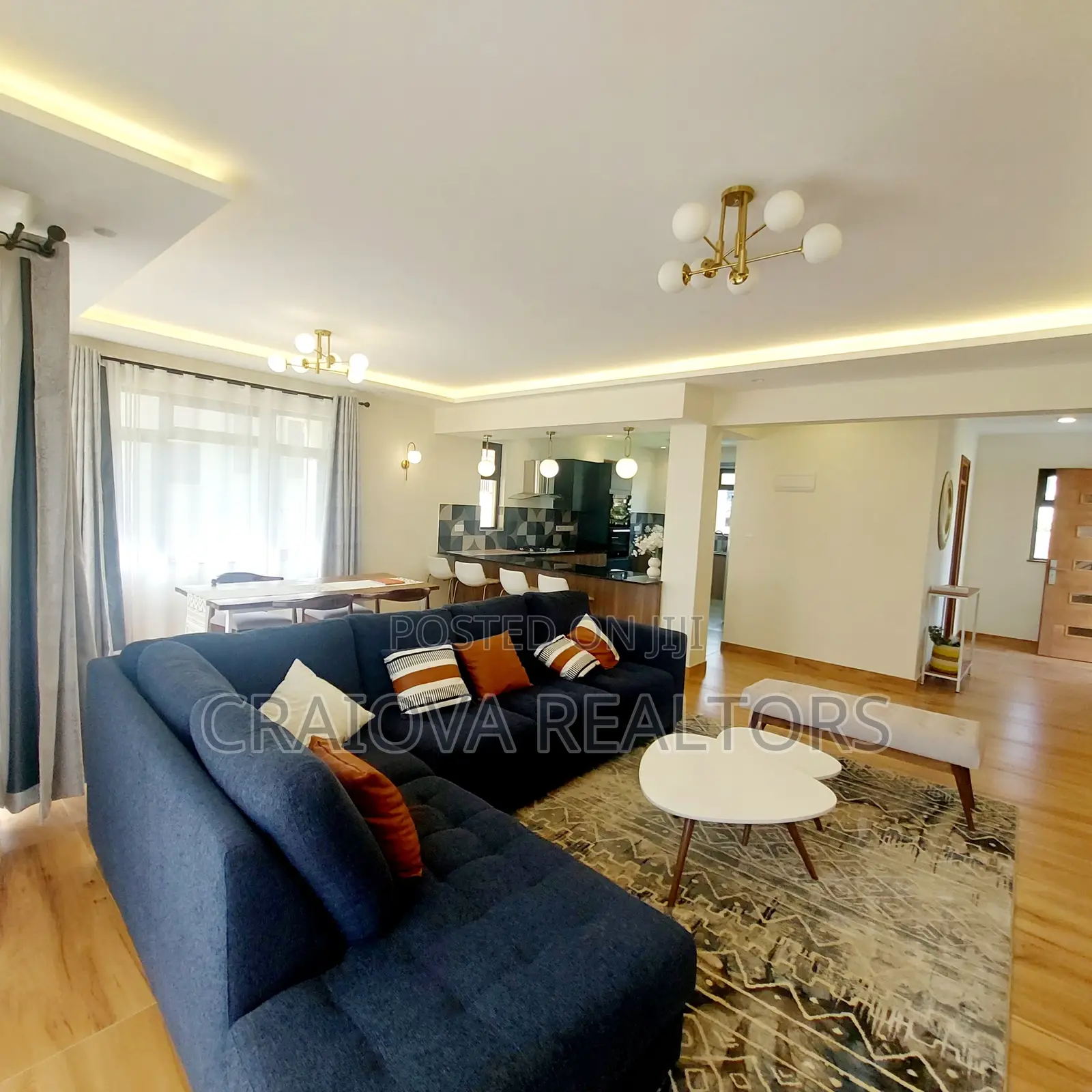 4bdrm Villa in Junction for sale