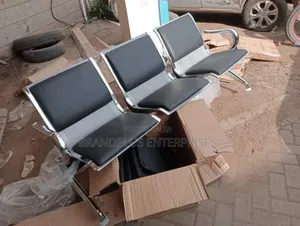 Padded Link Chair